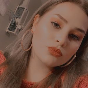 Meet your Posher, Kristi